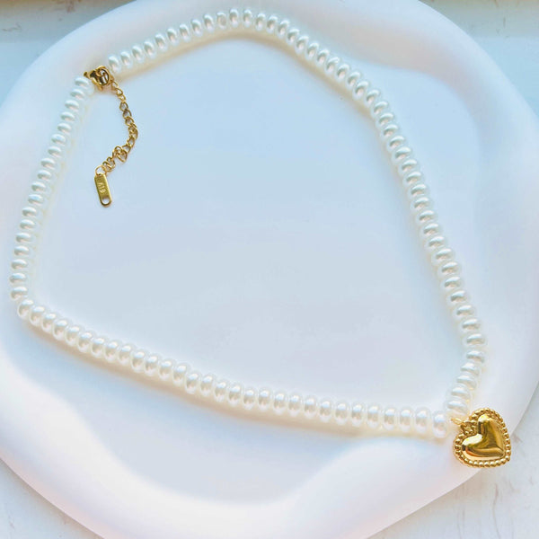 Golden Heart Pendant Pearl Necklace