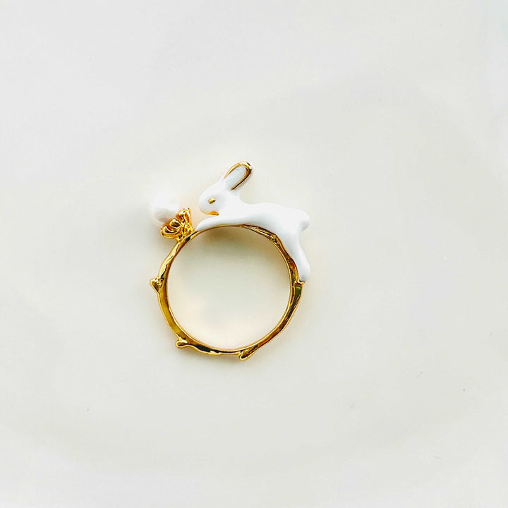 Enamel White Rabbit Pearl Ring