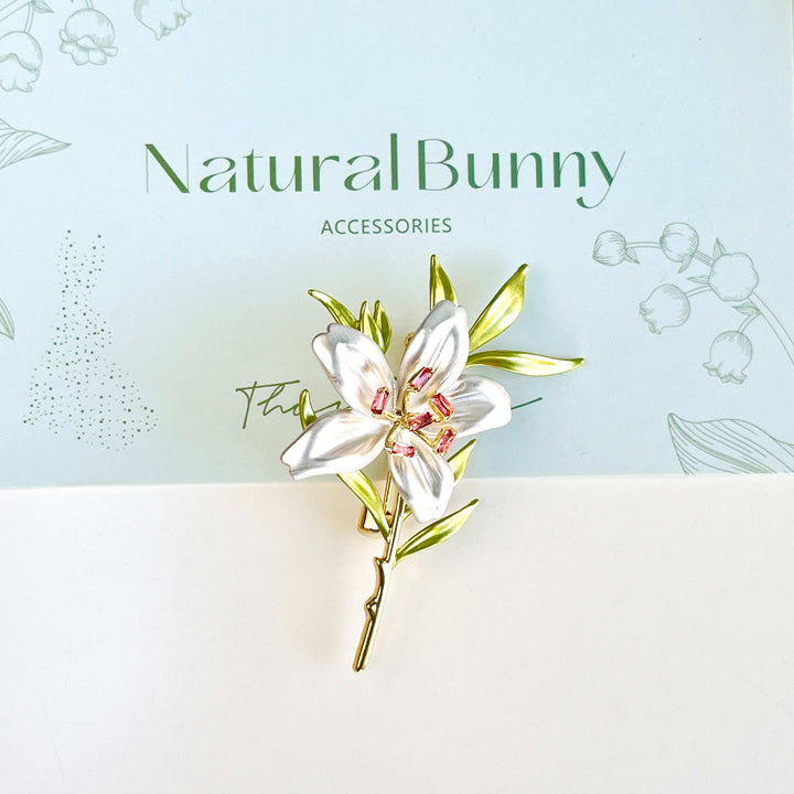 Pure White Lily Brooch