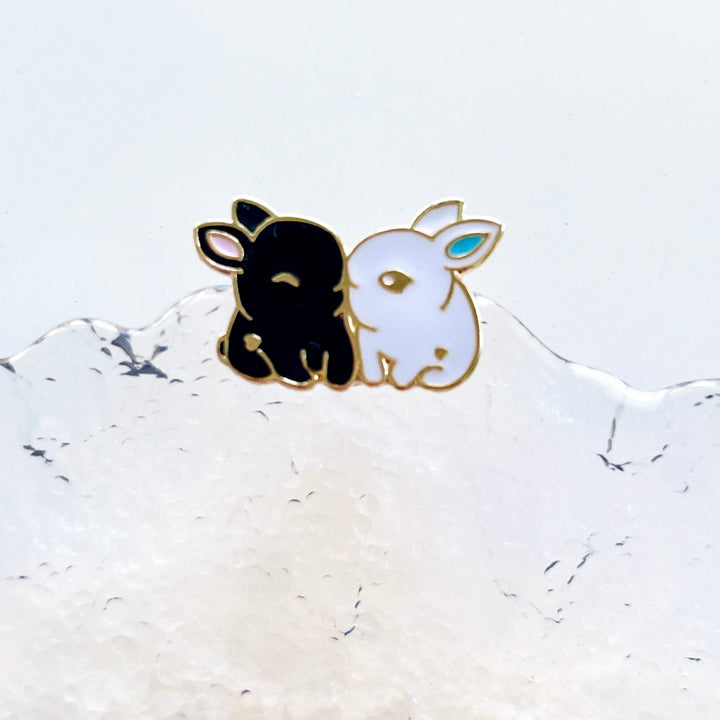 Rascal Rabit Pin Black Rabbit & White Rabbit Brooch Pin – Natural Bunny Accessories