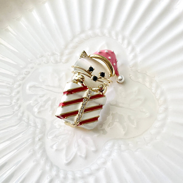 Cat Gift Box Brooch - Natural Bunny Accessories