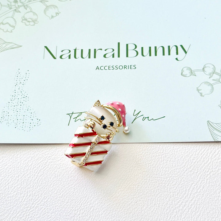 Cat Gift Box Brooch - Natural Bunny Accessories
