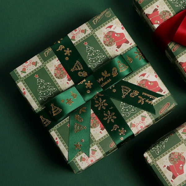 Christmas Gift Wrapping - Rabbit Gift Box and Green Santa Paper
