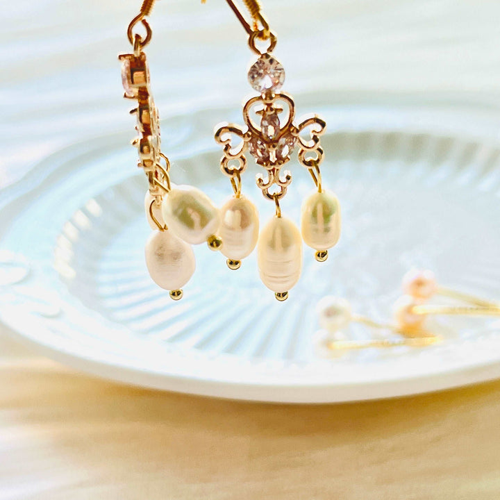 Classical Freshwater Pearl Tassel Earrings