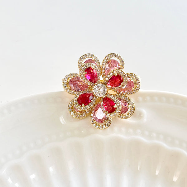 Charming Dahlia Brooch