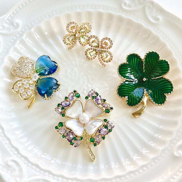 Dainty Shell Four Leaf Clover Brooch