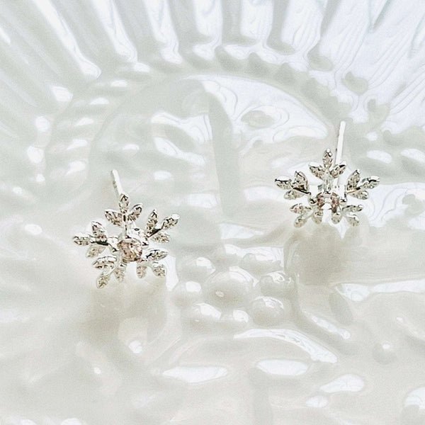 Dainty Snowflake Stud Earrings
