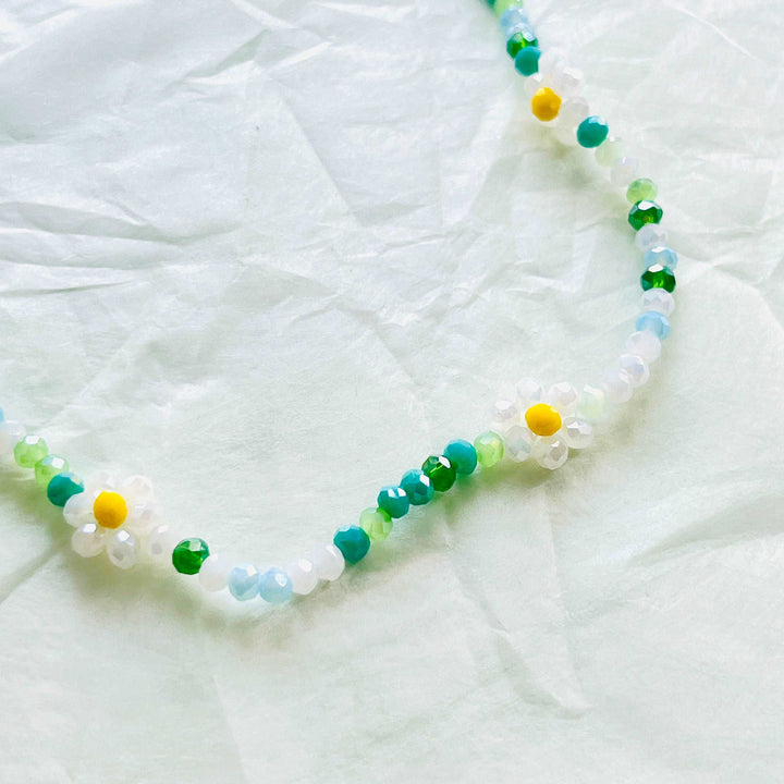 Daisy Beaded Necklace