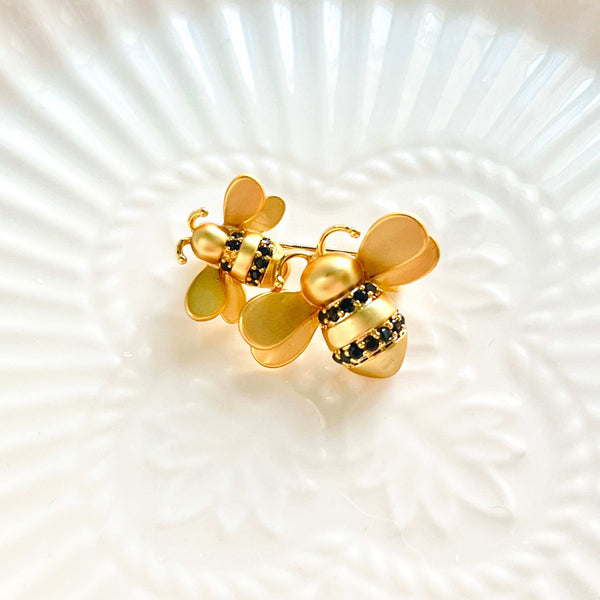 Double Bumble Bees Brooch