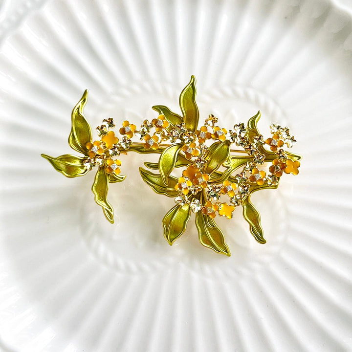 Elegant Golden Osmanthus Flower Brooch - Natural Bunny Accessories