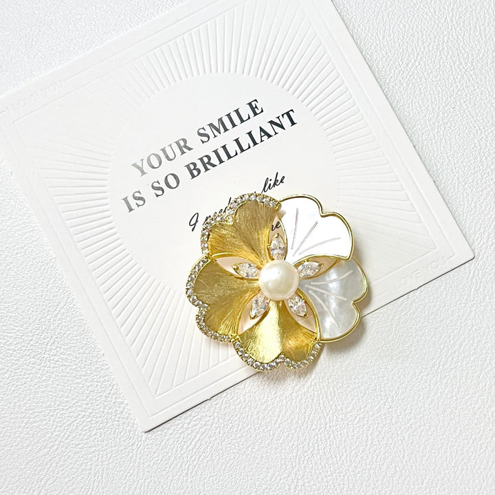 Elegant Golden Shell Flower Brooch - Natural Bunny Accessories