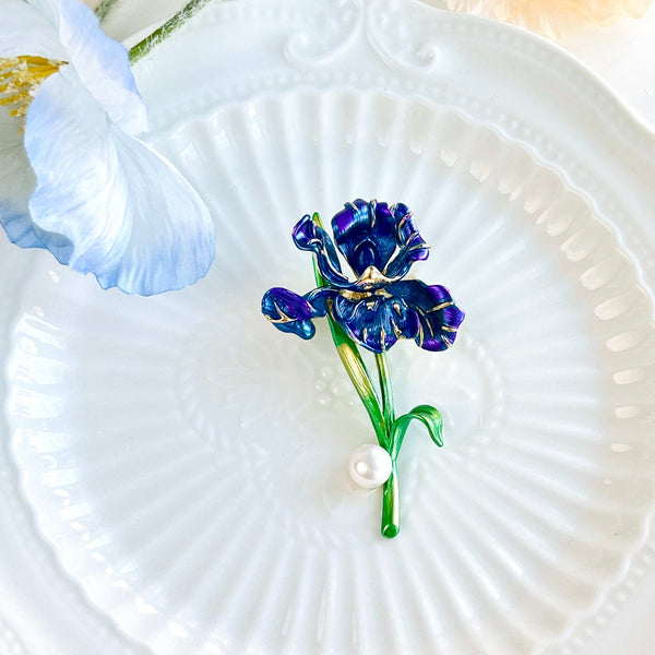 Elegant Iris Pearl Brooch