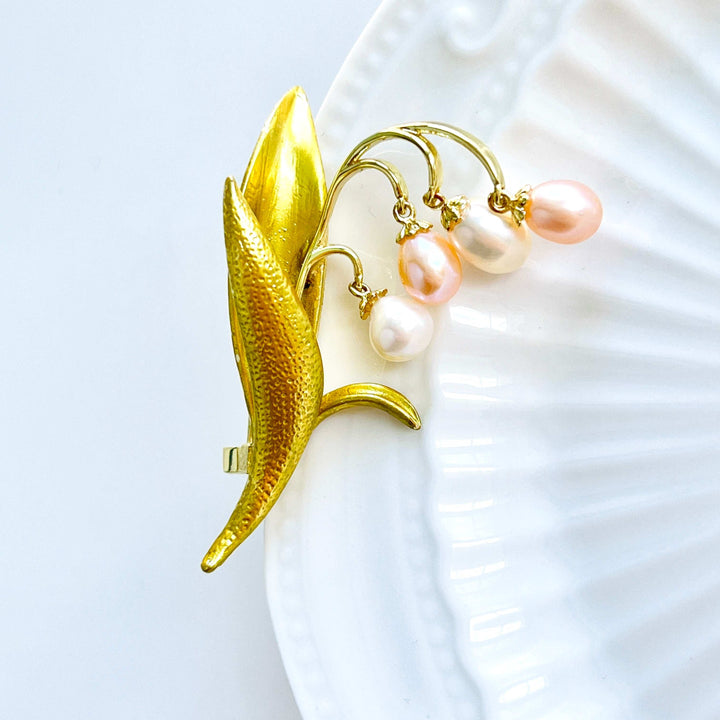 Elegant Lily Of The Valley Pearl Brooch