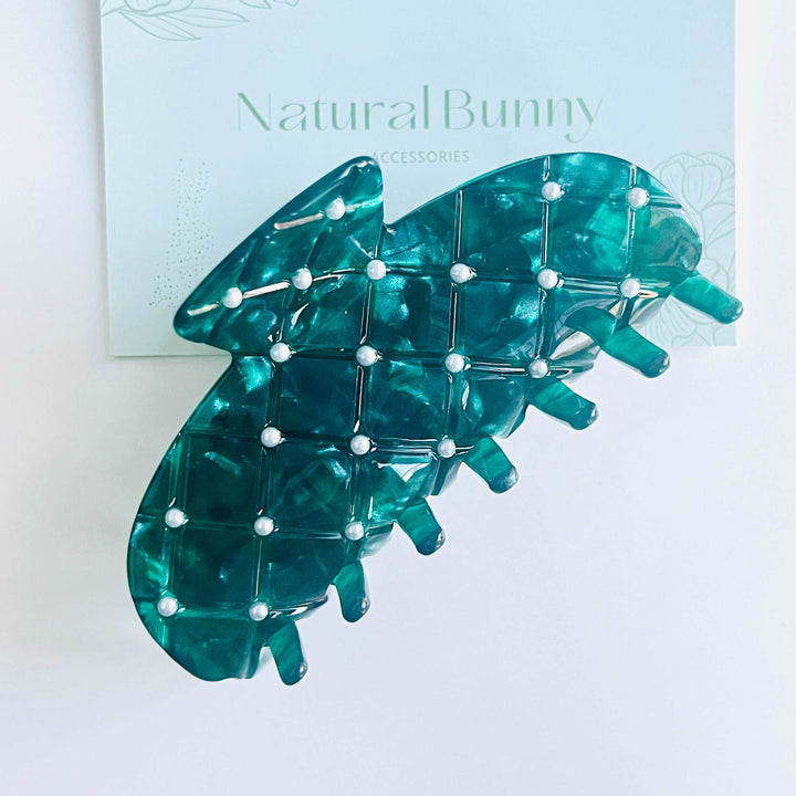 Emerald Green Pearl Hair Claw Clip