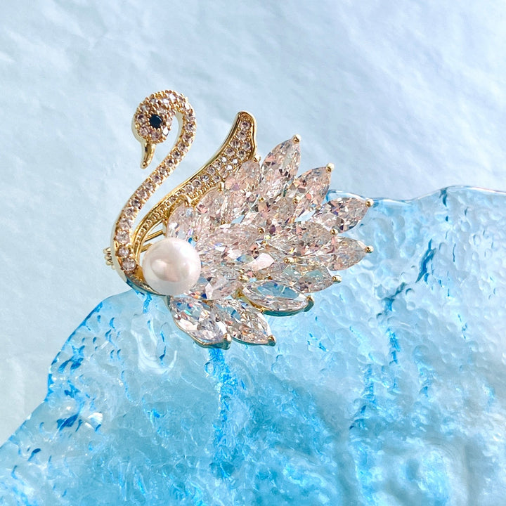 Exquisite Crystal Pearl Swan Brooch - Natural Bunny Accessories