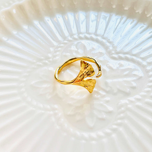Golden Ginkgo Leaf Open Ring