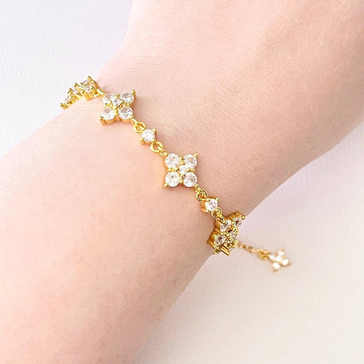 Golden Lucky Four Leaf Clover Bracelet - Natural Bunny Accessories