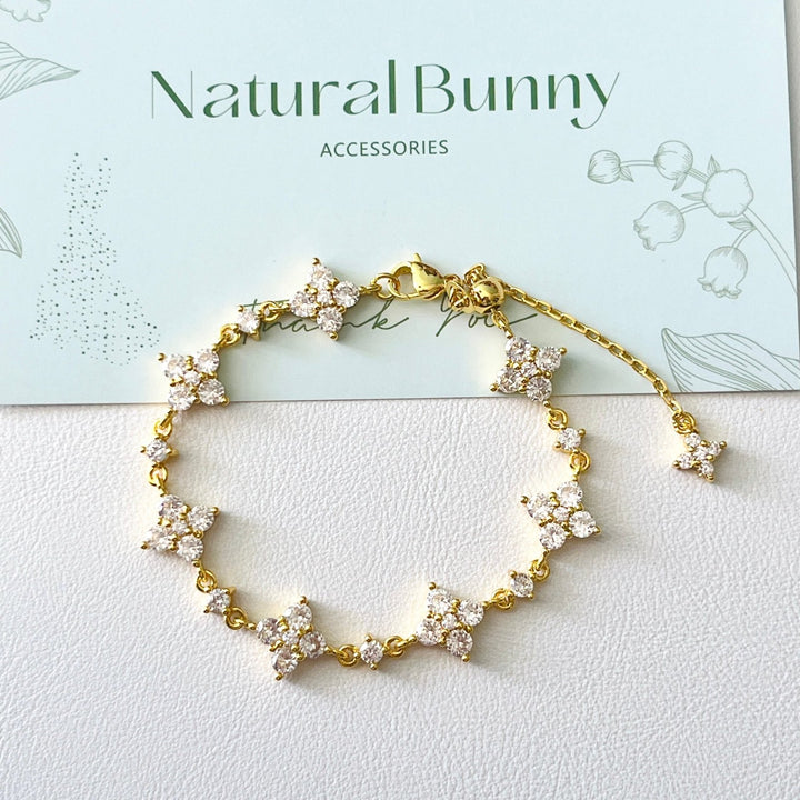 Golden Lucky Four Leaf Clover Bracelet - Natural Bunny Accessories