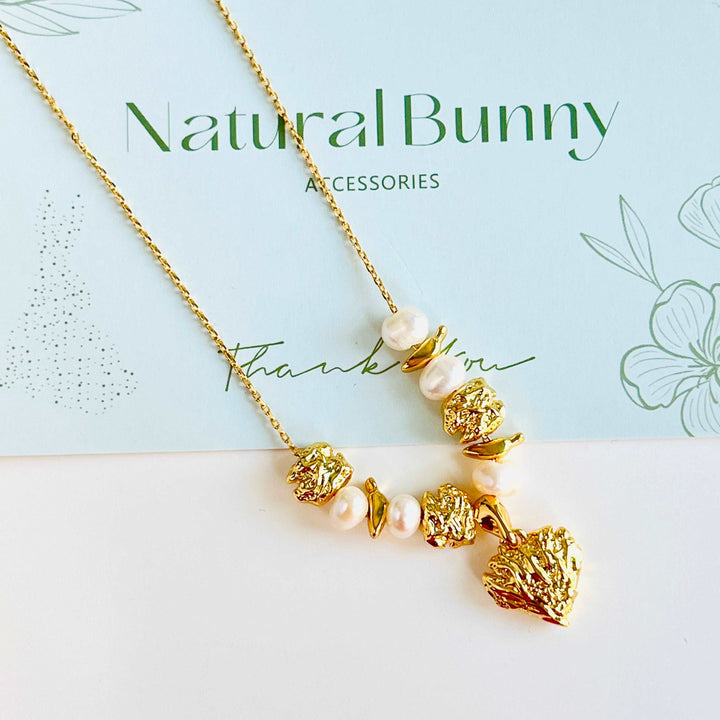 Irregular Golden Heart Pearl Necklace