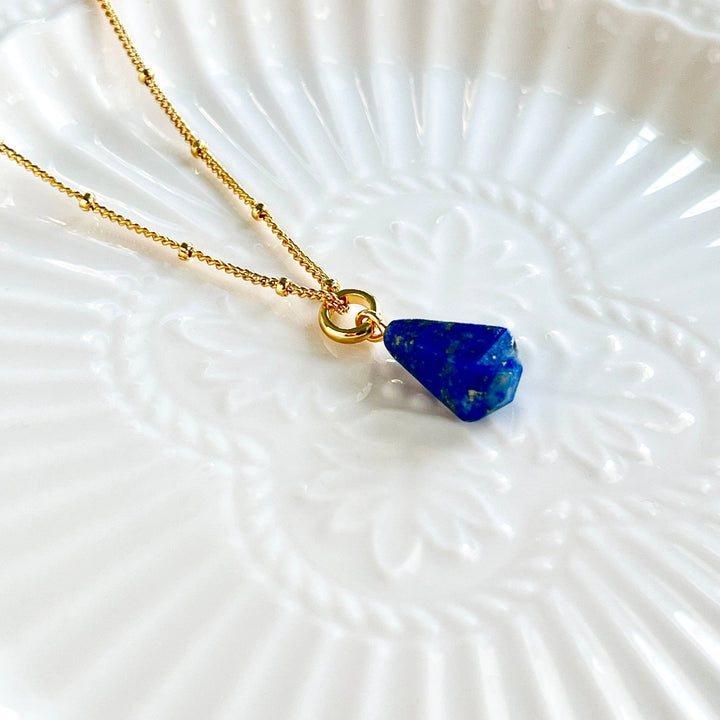 Minimalism Lapis Lazuli Pendant Necklace - Natural Bunny Accessories