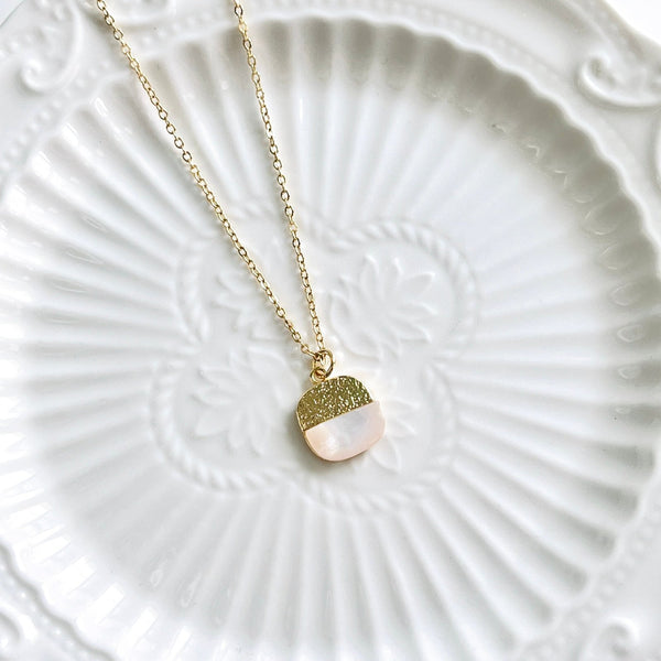 Minimalist White Shell Pendant Necklace - Natural Bunny Accessories