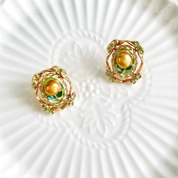 Oil Painting Autumn Pearl Flower Stud Earrings - Natural Bunny Accessories