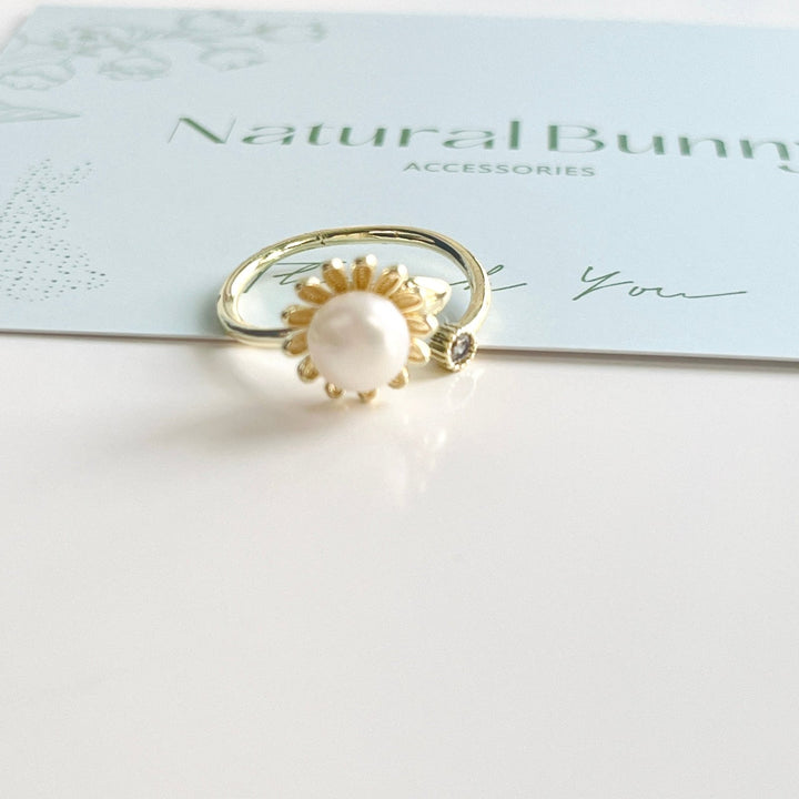 Pearl Sunflower Open Ring - Natural Bunny Accessories