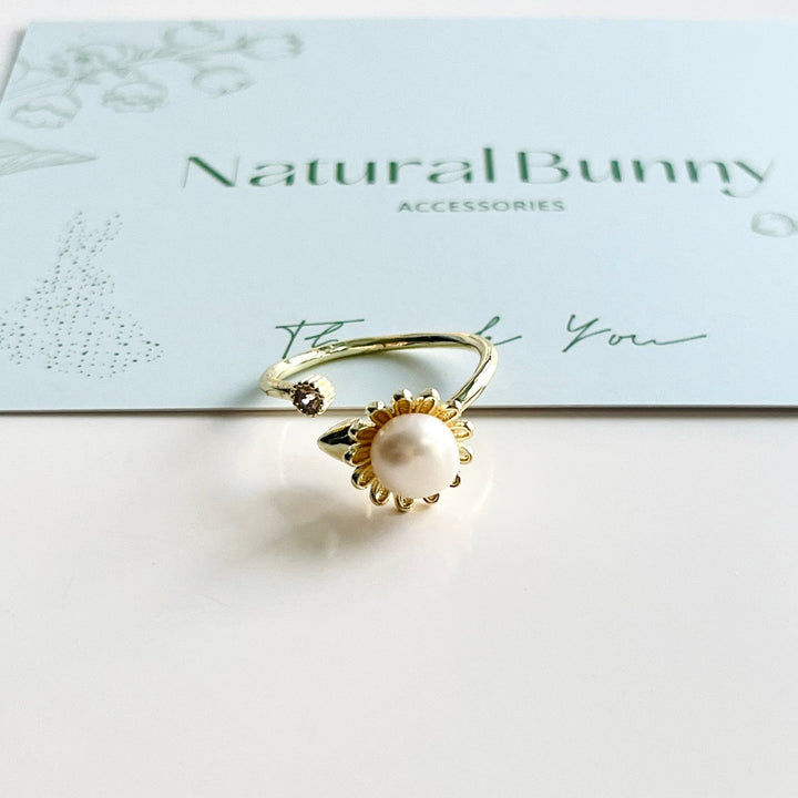 Pearl Sunflower Open Ring - Natural Bunny Accessories