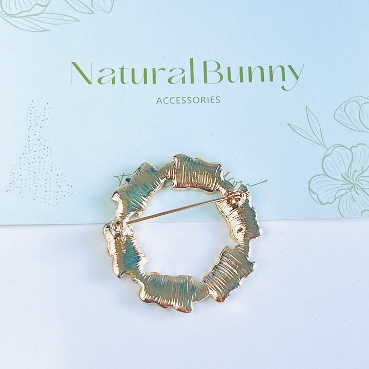 Persian Speedwell Wreath Brooch