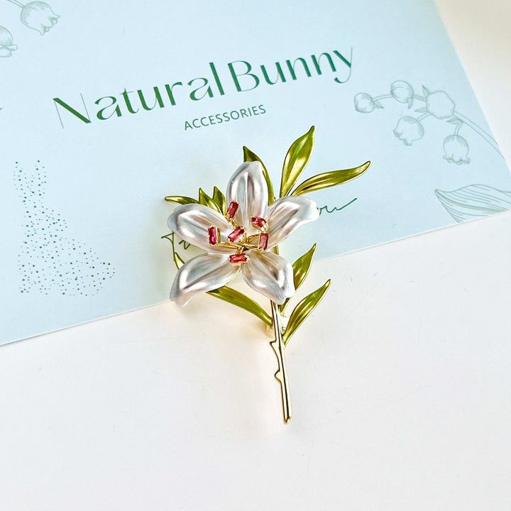 Pure White Lily Brooch