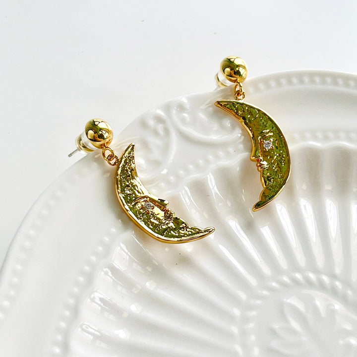 Retro Crescent Moon Drop Earrings - Natural Bunny Accessories