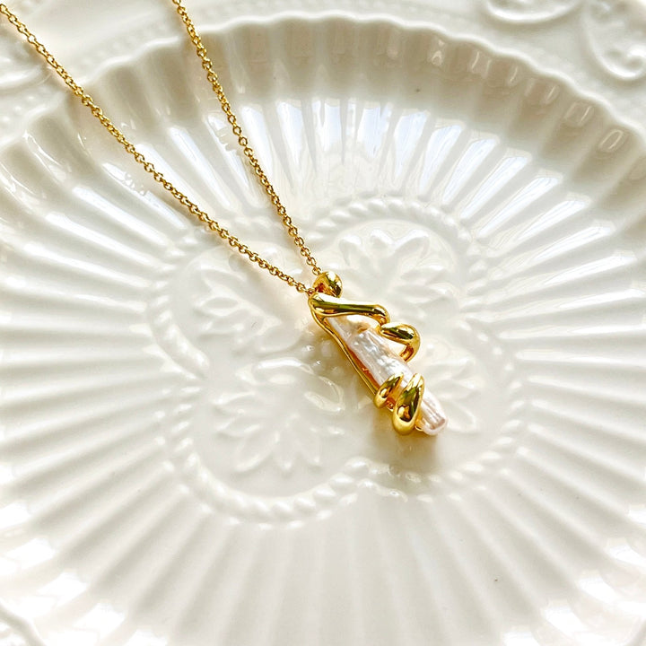 Retro Style Long Baroque Pearl Necklace / Ring - Natural Bunny Accessories