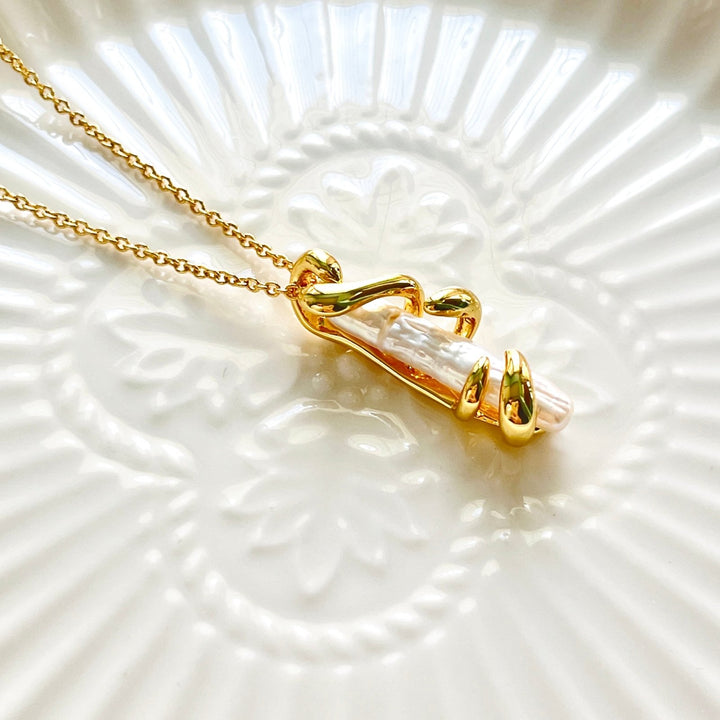 Retro Style Long Baroque Pearl Necklace / Ring - Natural Bunny Accessories