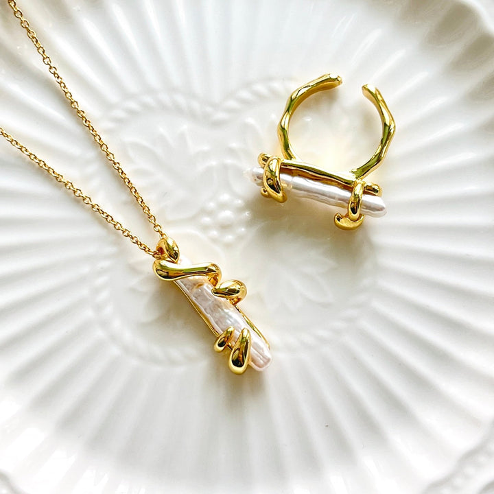 Retro Style Long Baroque Pearl Necklace / Ring - Natural Bunny Accessories