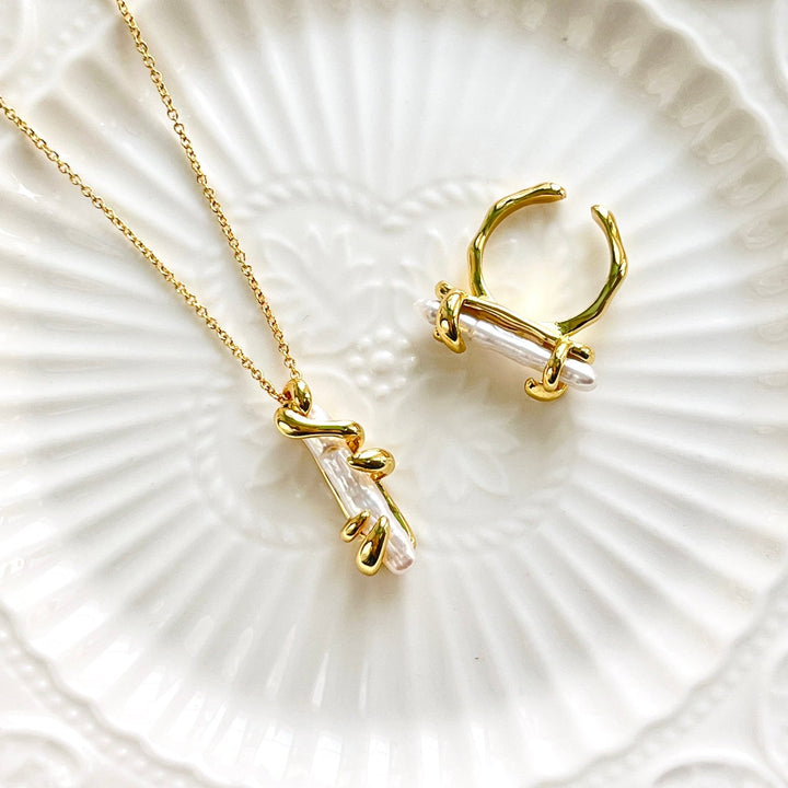 Retro Style Long Baroque Pearl Necklace / Ring - Natural Bunny Accessories