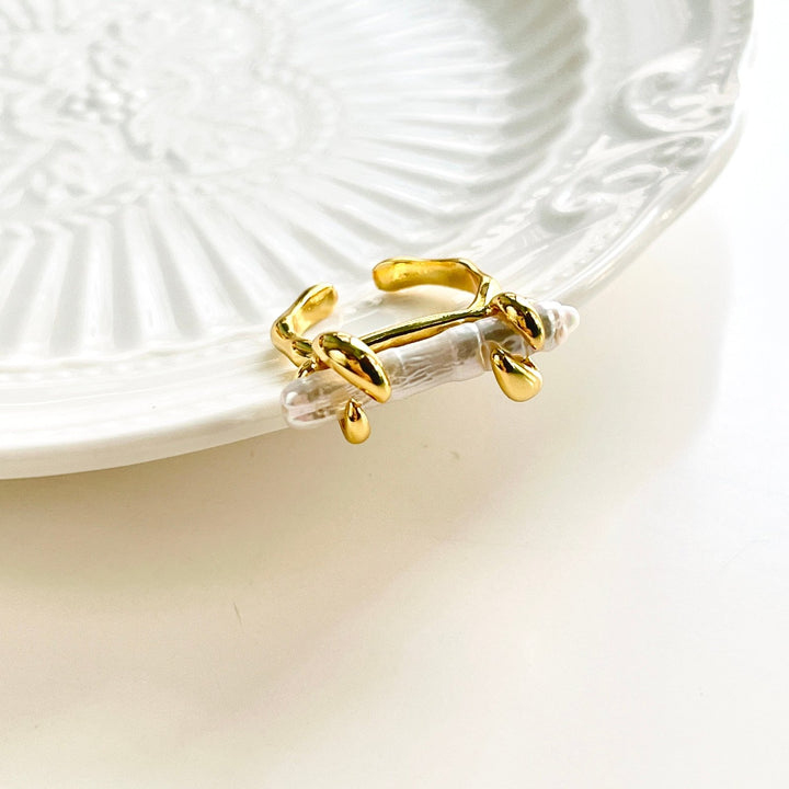 Retro Style Long Baroque Pearl Necklace / Ring - Natural Bunny Accessories