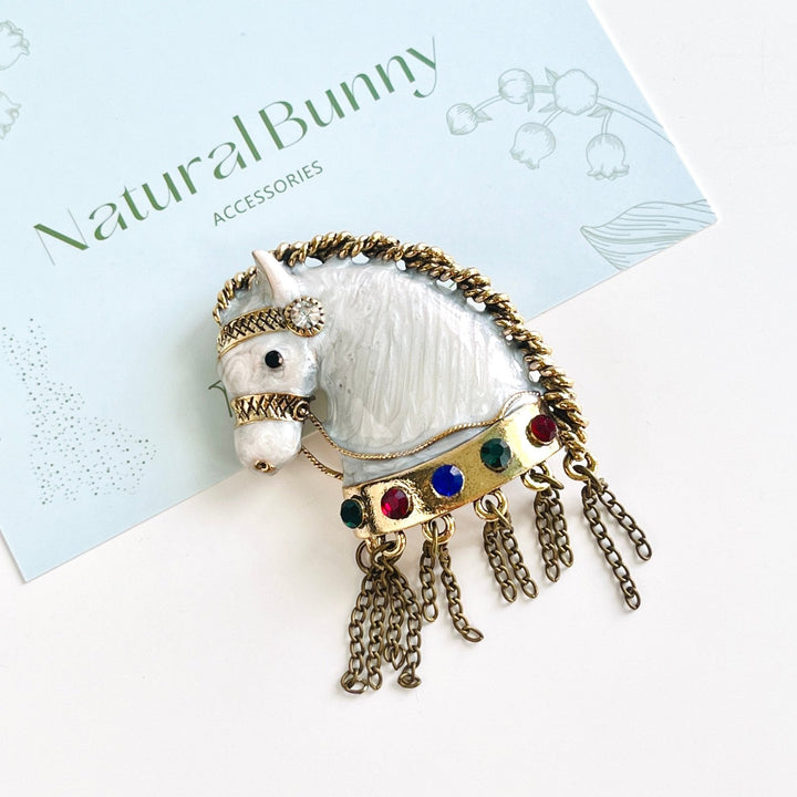 Retro White Horse Tassel Brooch - Natural Bunny Accessories