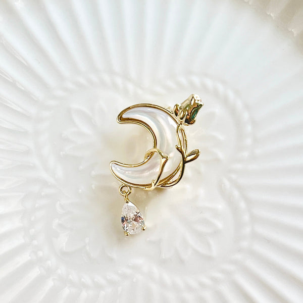 Romantic Moon And Rose Brooch