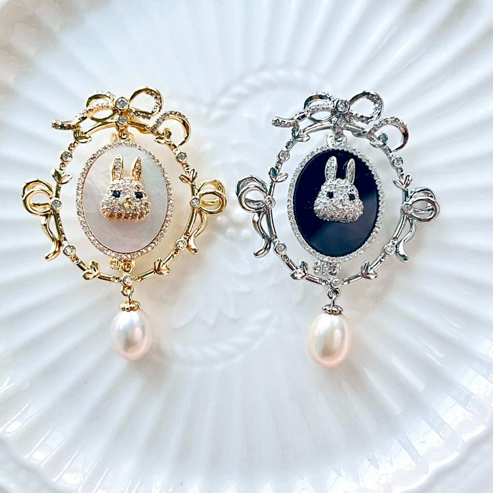 Silvery Bunny in the Mirror with Pearl Pendant Brooch