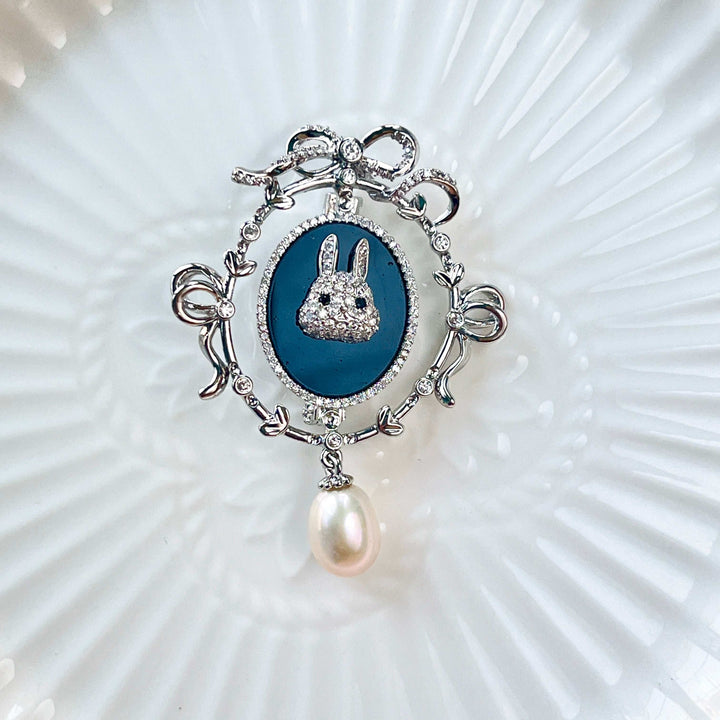 Silvery Bunny in the Mirror with Pearl Pendant Brooch