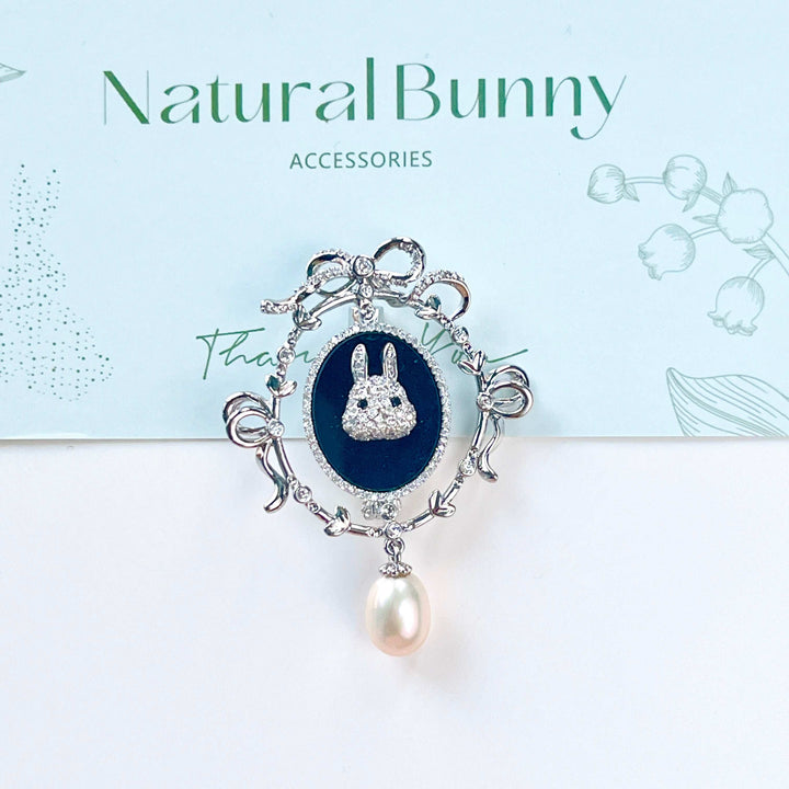 Silvery Bunny in the Mirror with Pearl Pendant Brooch