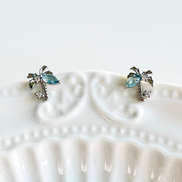 Tiny Coconut Tree Stud Earrings - Natural Bunny Accessories