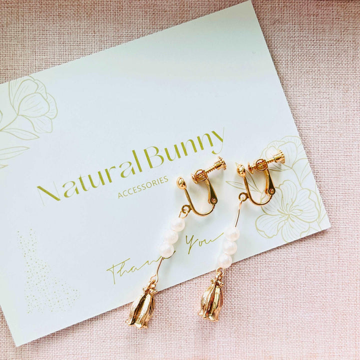 Vintage Matte Gold Lily of the Valley Clip-on Earrings