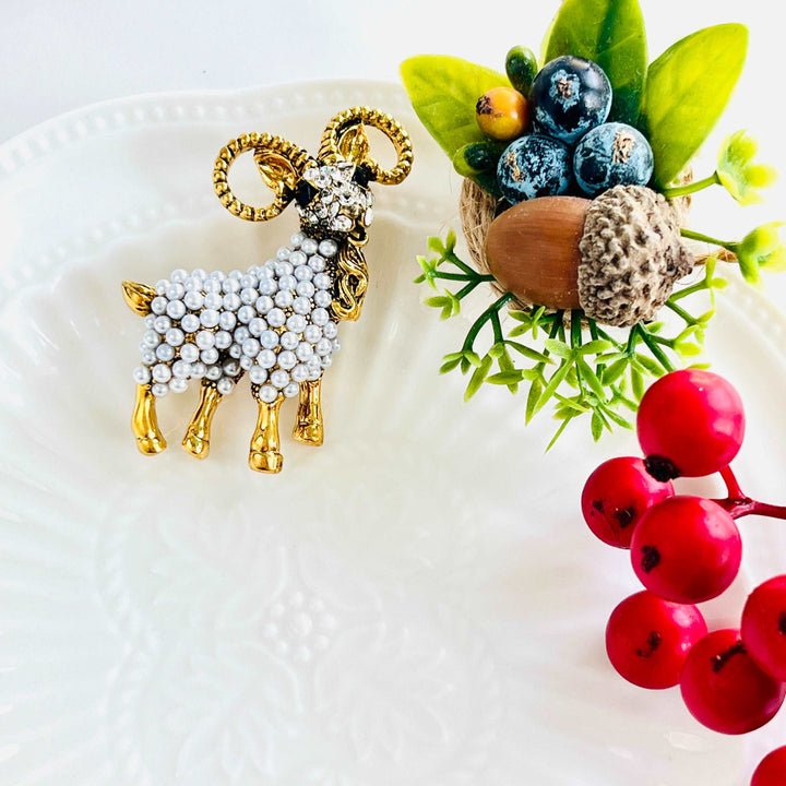 Vintage Mountain Sheep Brooch