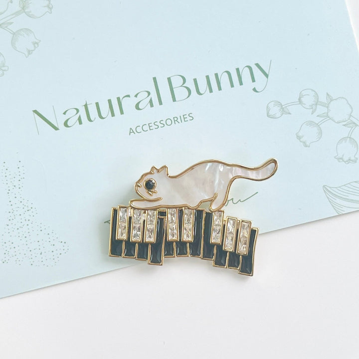 White Cat On The Piano Brooch - Natural Bunny Accessories