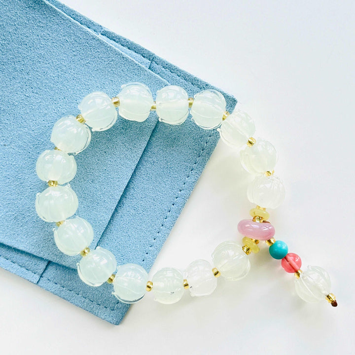 White Lotus Colored Glaze Beaded Bracelet