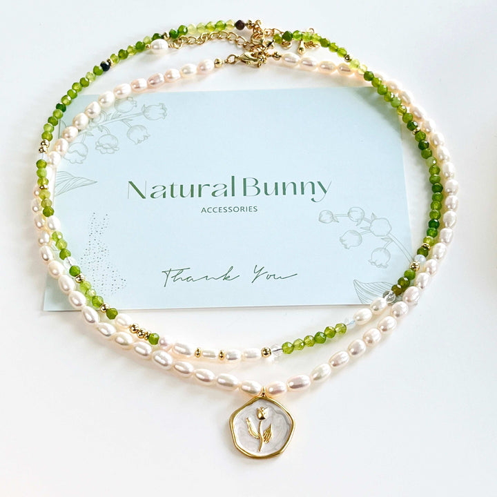 White Tulip Pendant Pearl Necklace
