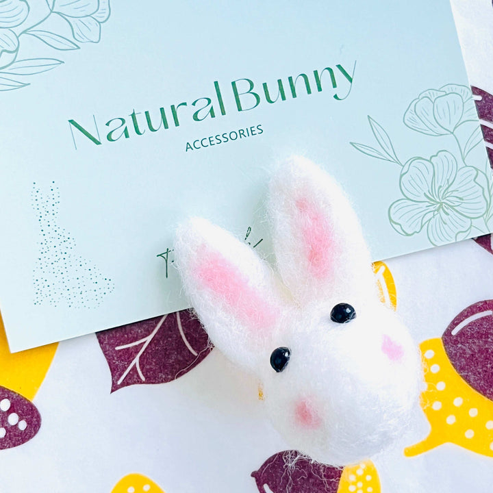 Wool Felt Rabbit / Carrot Brooch